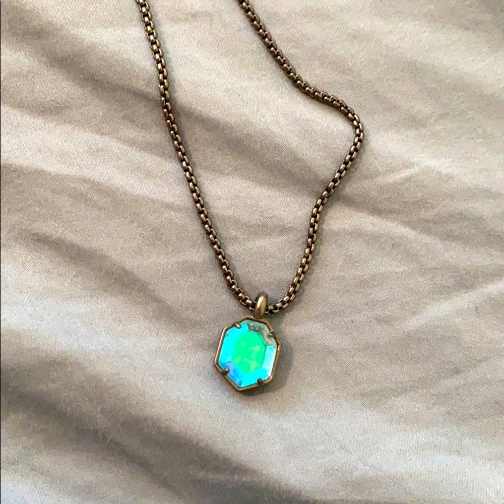 🦋Kendra Scott Iridescent Adjustable Necklace🦋